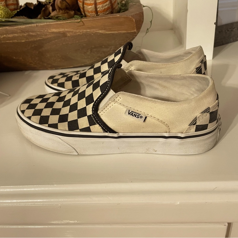 Checkered Van’s size 6